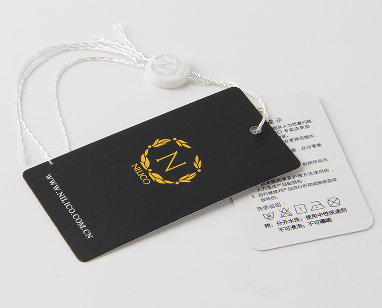 襯衫吊牌如果使用燙金工藝，工廠的老師傅對這1點很在意