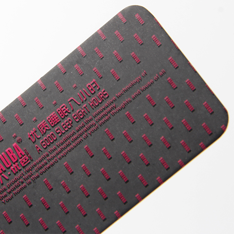 2種皮具吊牌生產(chǎn)廠家常用的工藝建議 2種皮具吊牌生產(chǎn)廠家常用的工藝建議