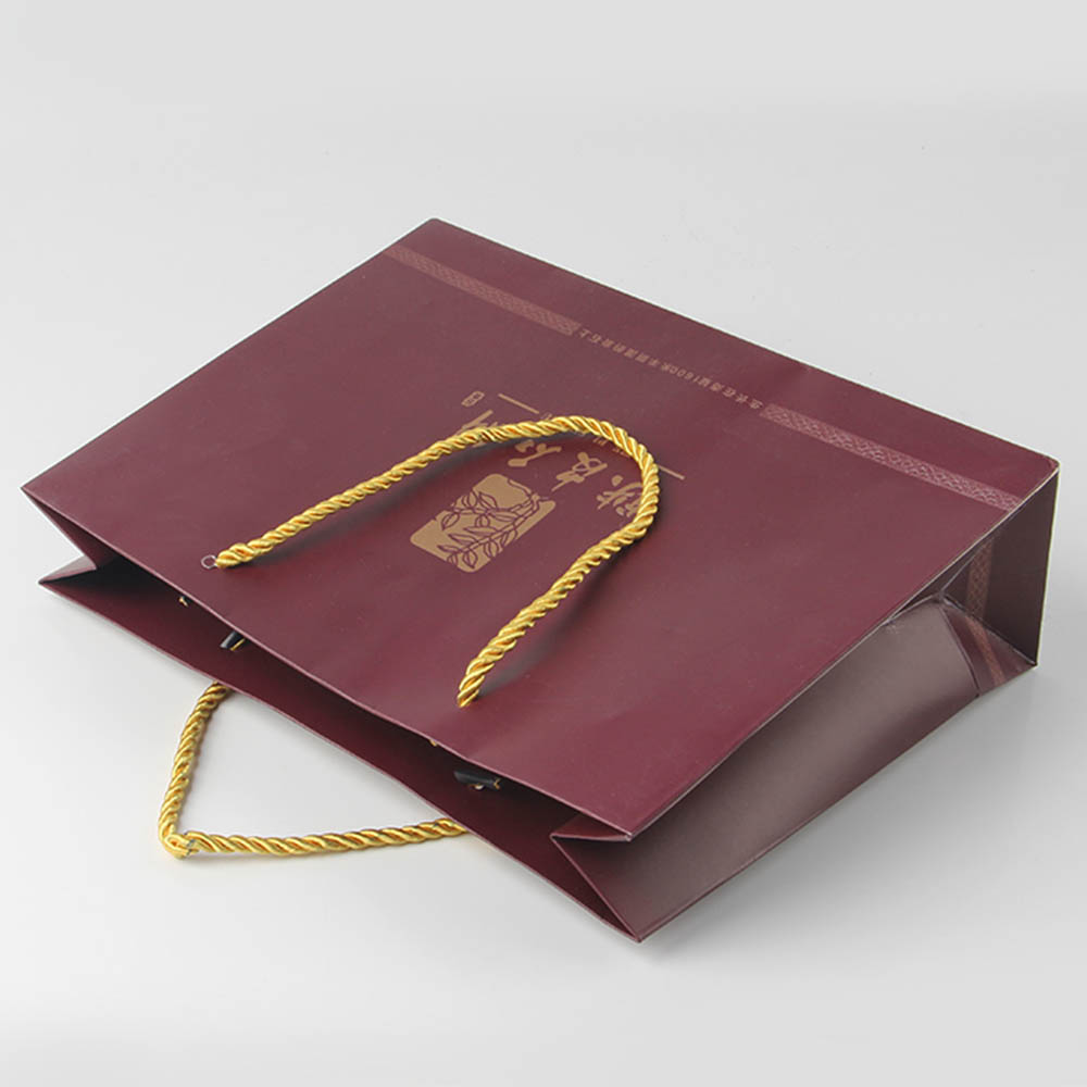 珠寶紙袋訂做何解慢慢轉型正方形底部的設計